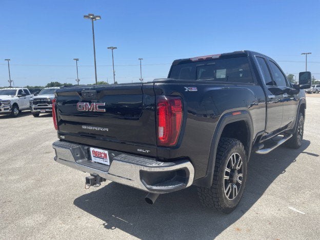 2022 GMC Sierra 2500HD — interior view