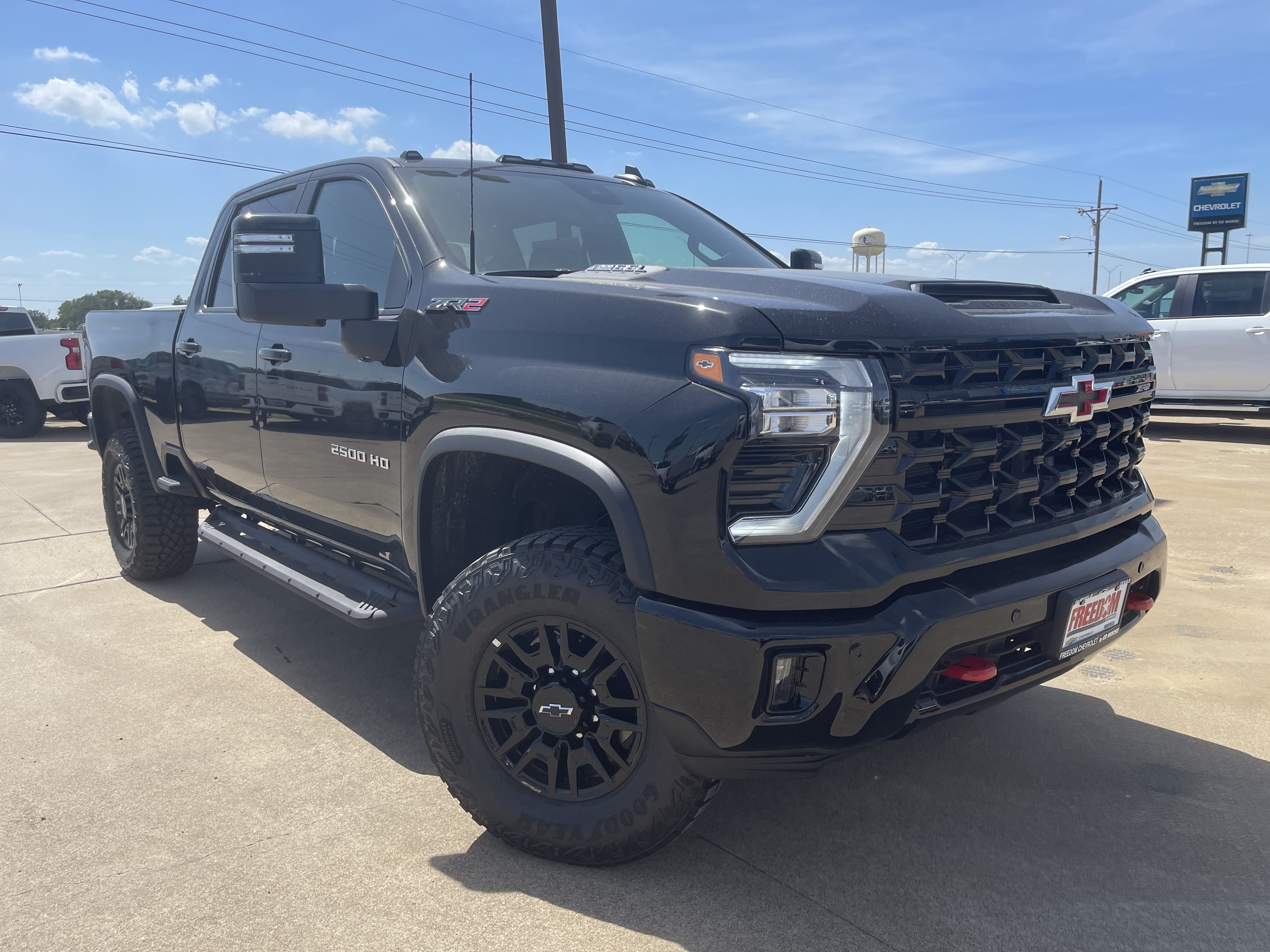 2026 Chevrolet Silverado 2500 HD — side profile view